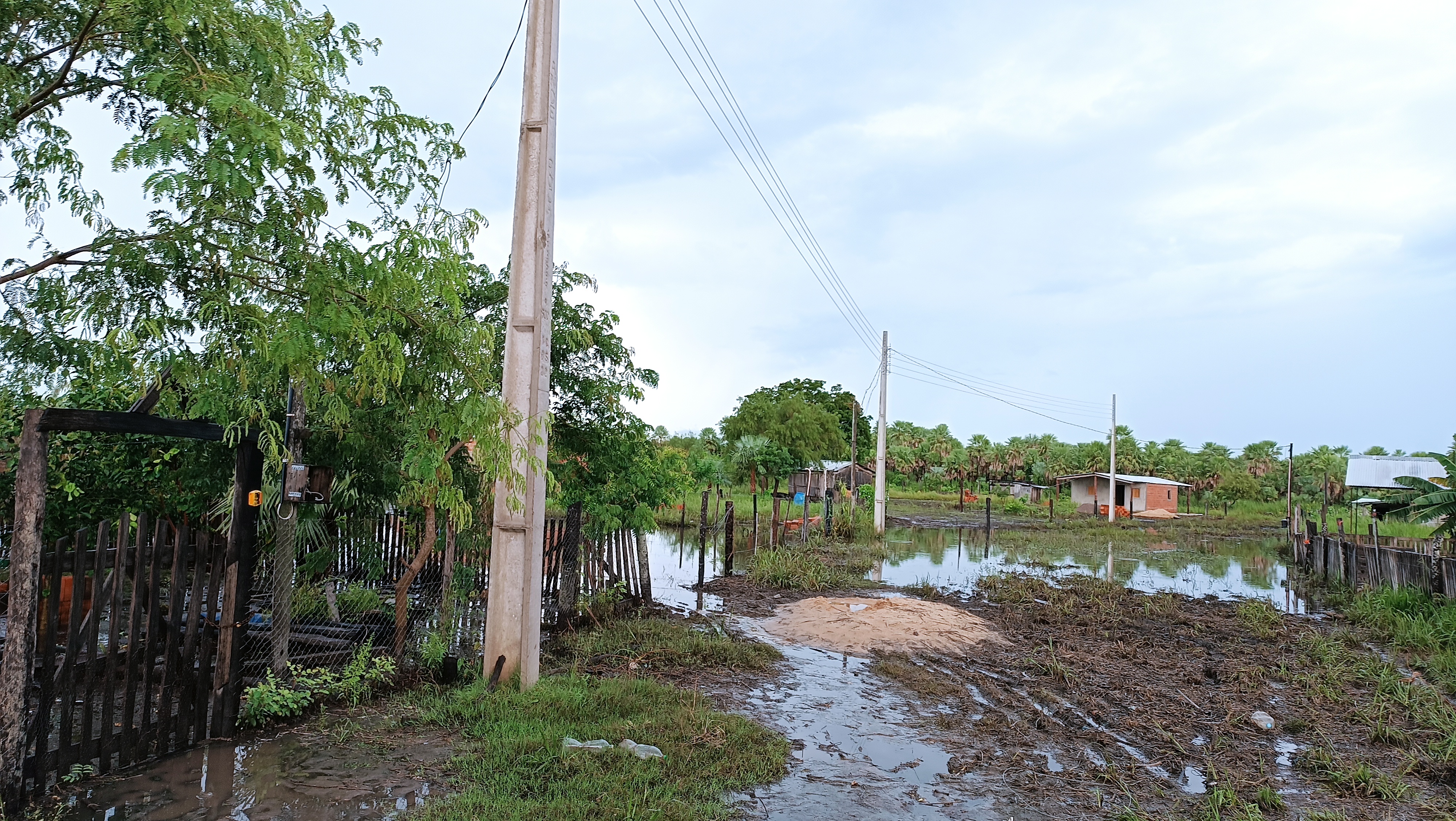 Paraguay. With ECHO in flood affected areas COOPI