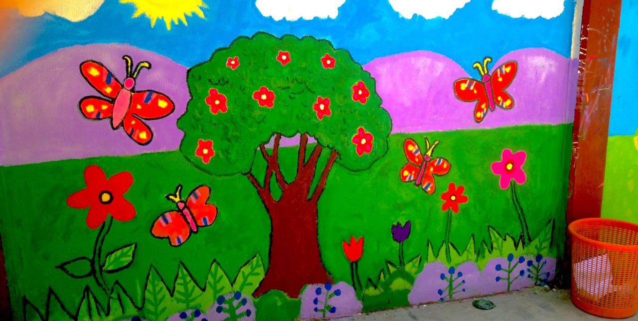 Lebanon: painting and theater in schools!