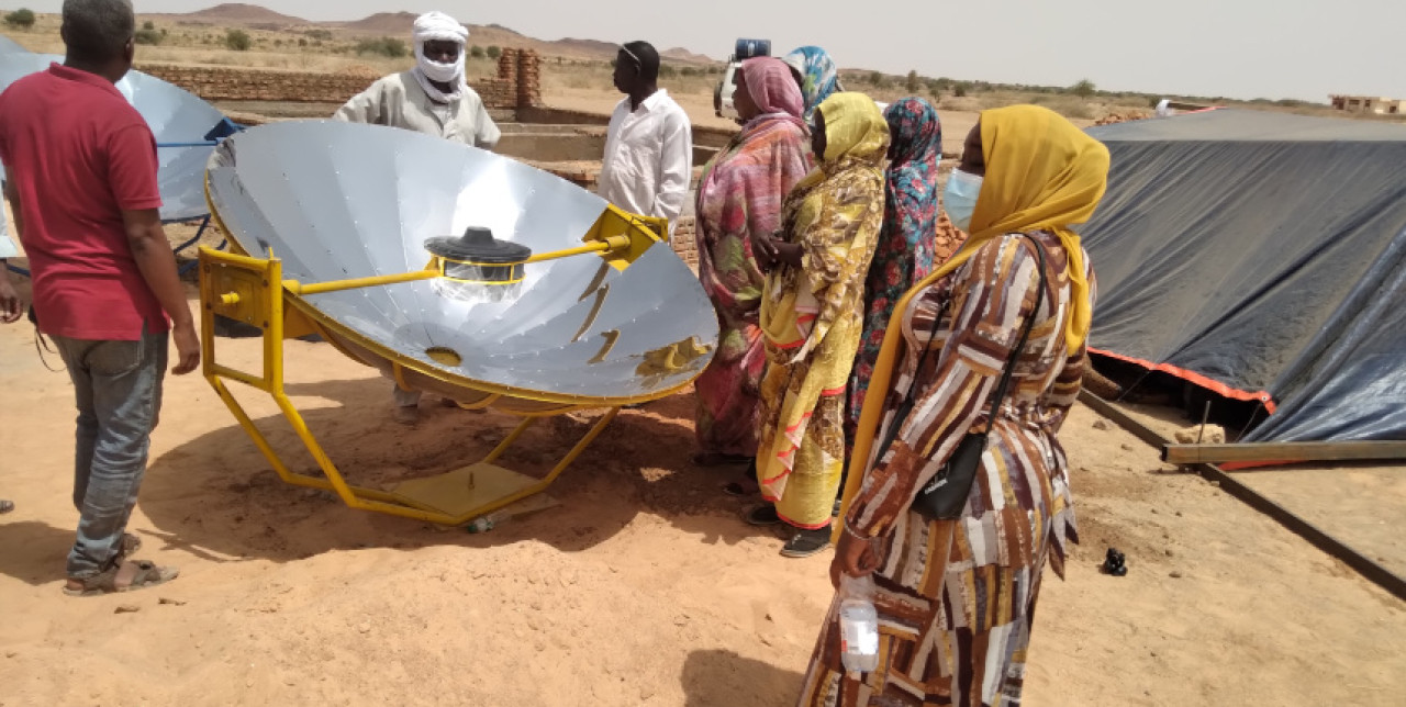 North Darfur. Cooking with the Sun