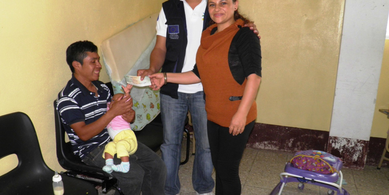 Lottiamo insieme a Reina contro la malnutrizione in Guatemala