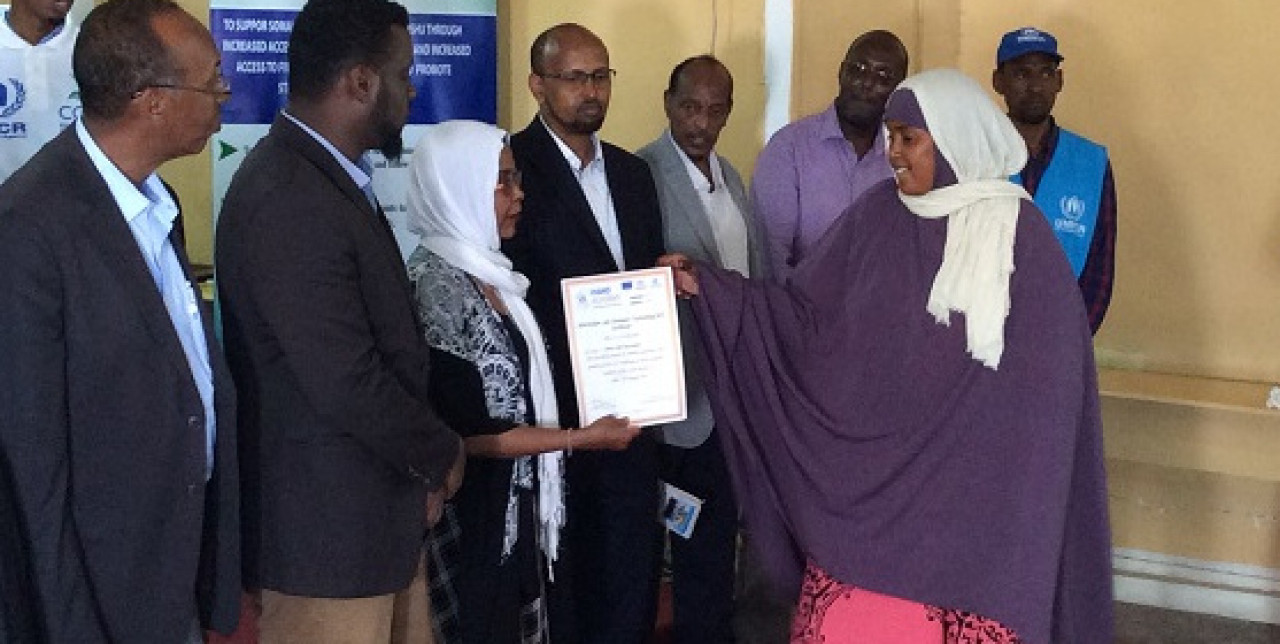 Somali refugees return home and achieve vocational certificate