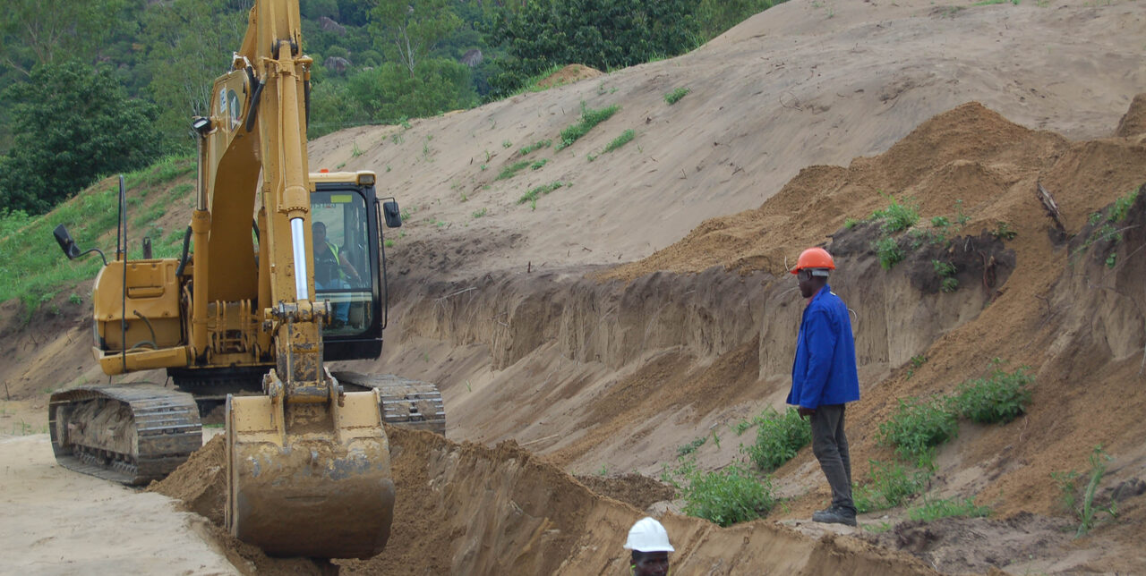 The repair and expansion of the irrigation system in Lifuwu