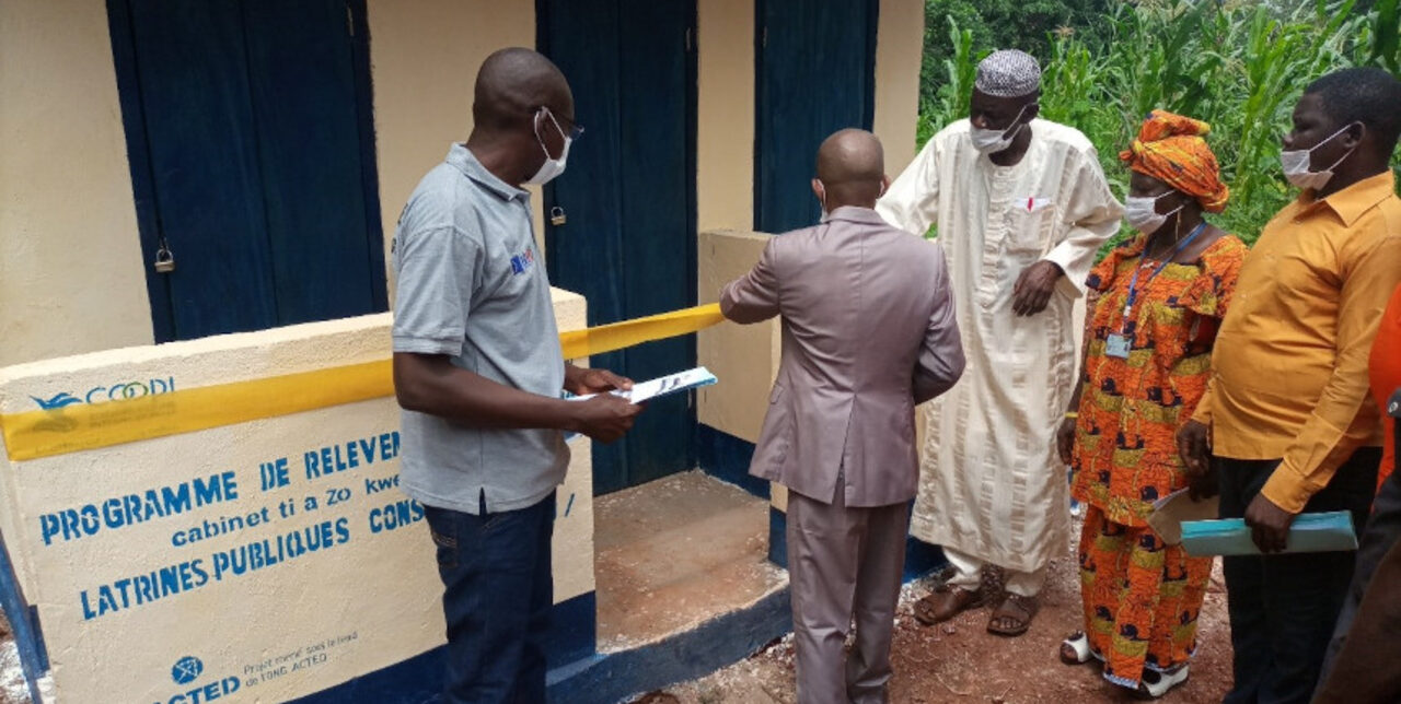 RCA. COOPI aménage de nouvelles latrines publiques