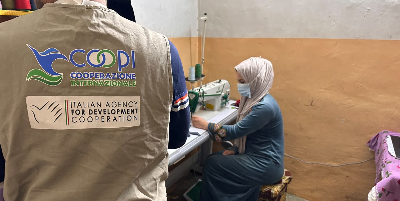 Iraq. In Shirqat, Batool embroiders her future as an entrepreneur
