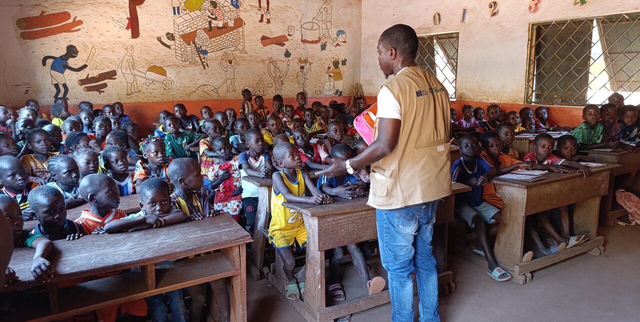 RCA : le Programme d’Éducation Accélérée, une réponse à l’exclusion scolaire
