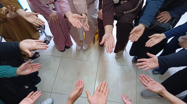 Jordan. Psychosocial support activities have improved Noha's prospects