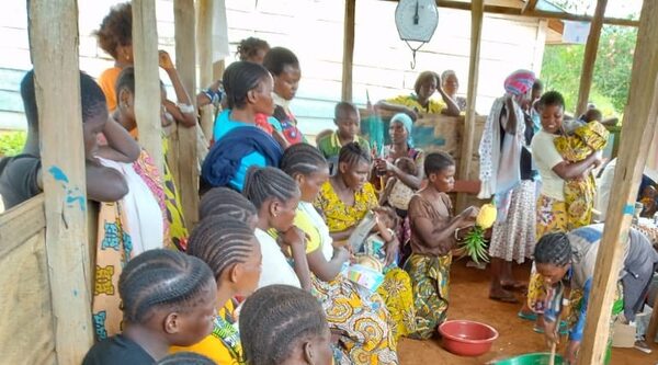 Malnutrition en République démocratique du Congo. Kalima est une survivante