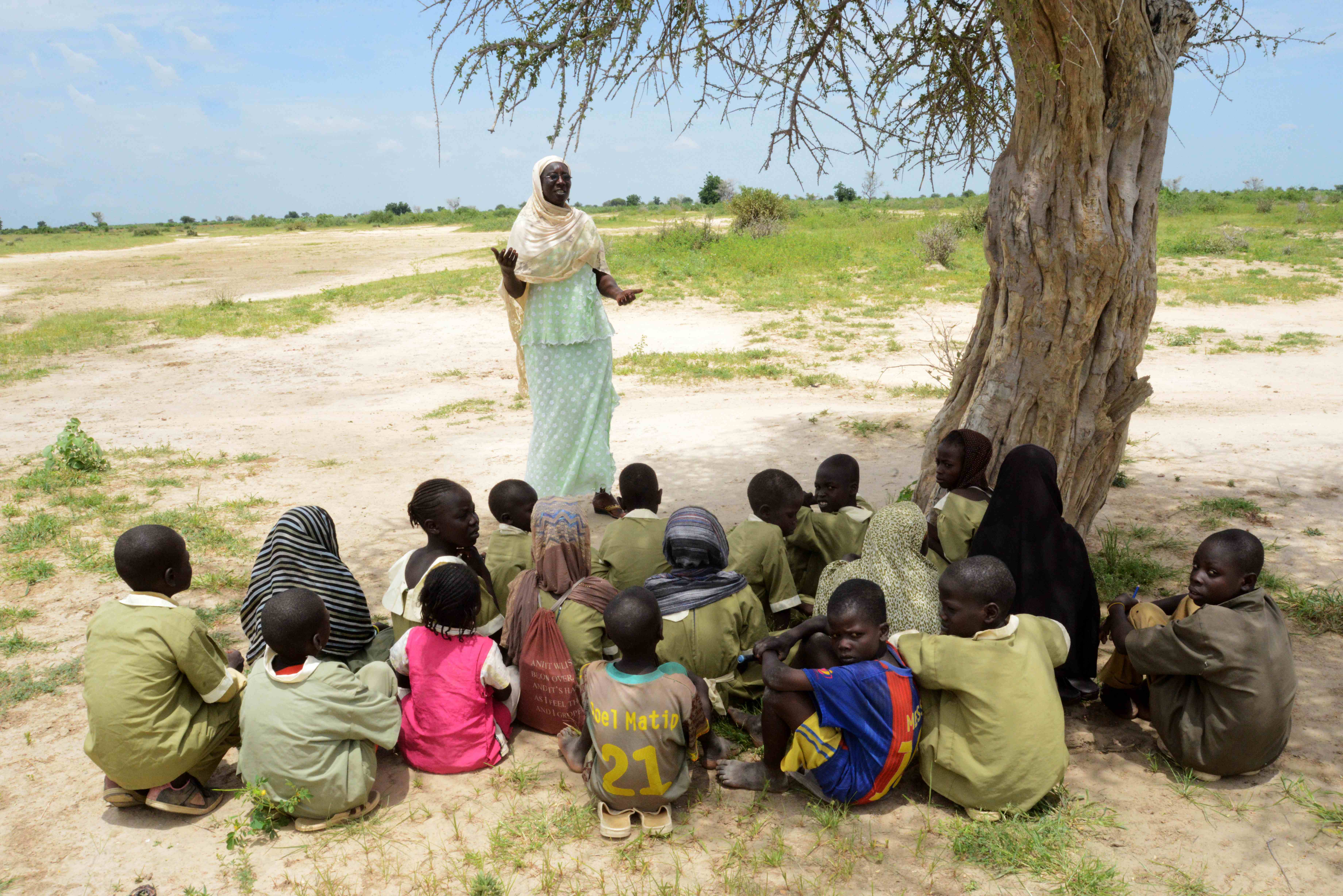 the-challenge-of-women-s-education-in-cameroon-coopi